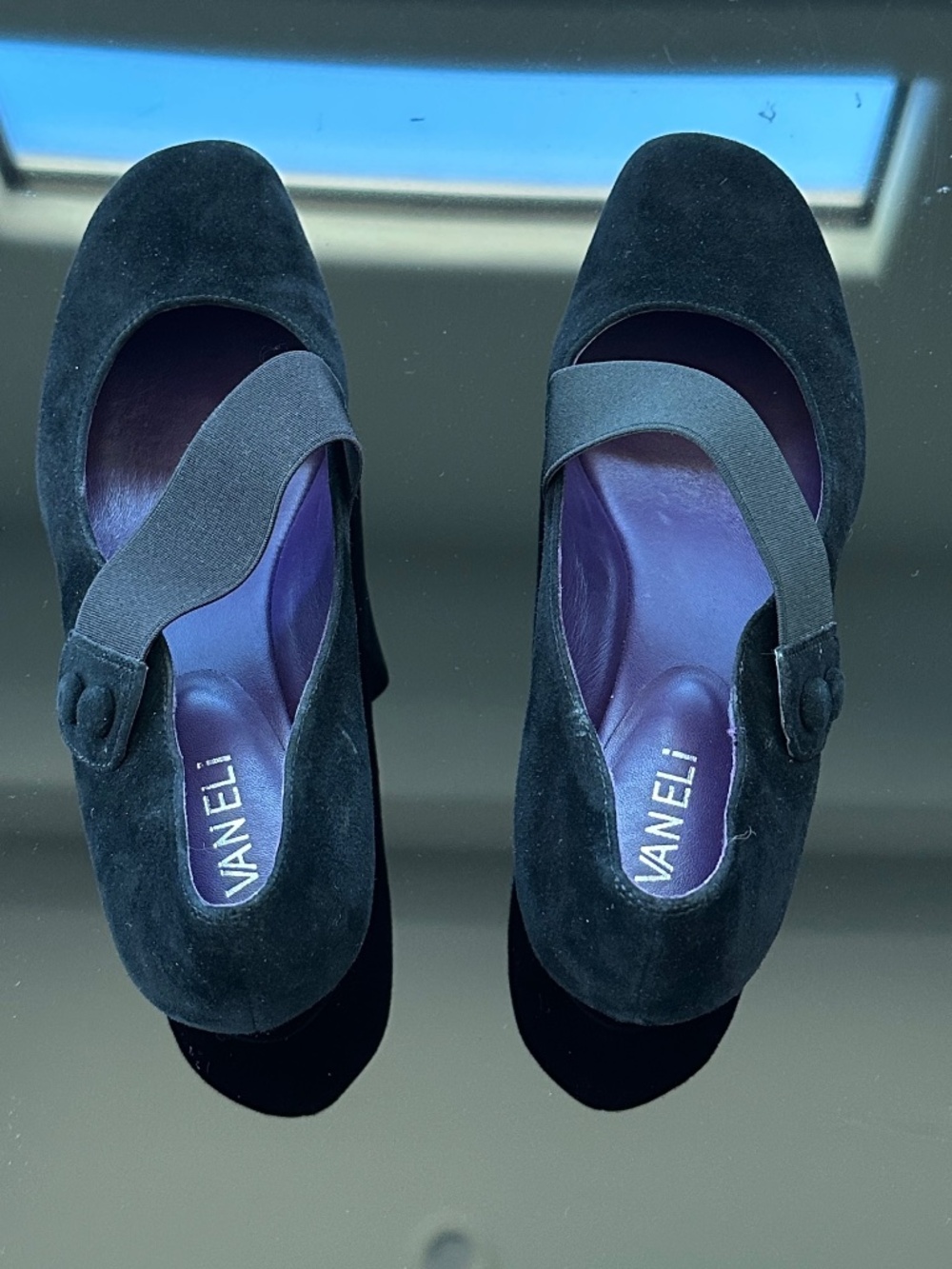 Vaneli Purple Collection Black Suede Shoes Woman's 9.5 M- Great Condition